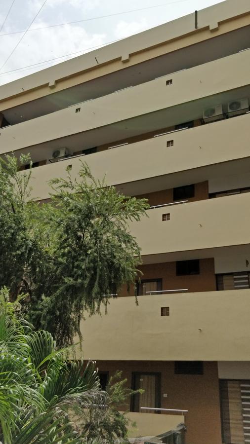 Hotel Dwaraka Paradise Гайдарабад Екстер'єр фото